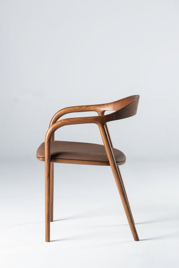 The Curvaceous Walnut Dining Chair
