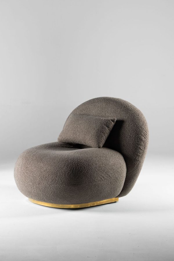 The Cocoon Comfort Lounge Chair
